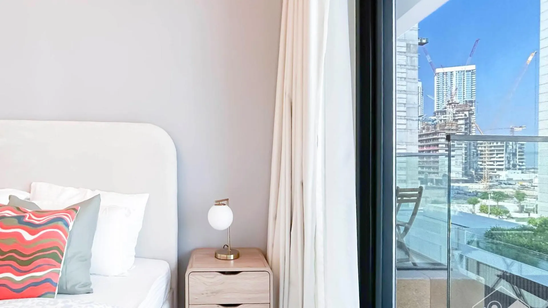 Urban Charm Studio With Balcony In Riviera Dubai 0*,  Verenigde Arabische Emiraten